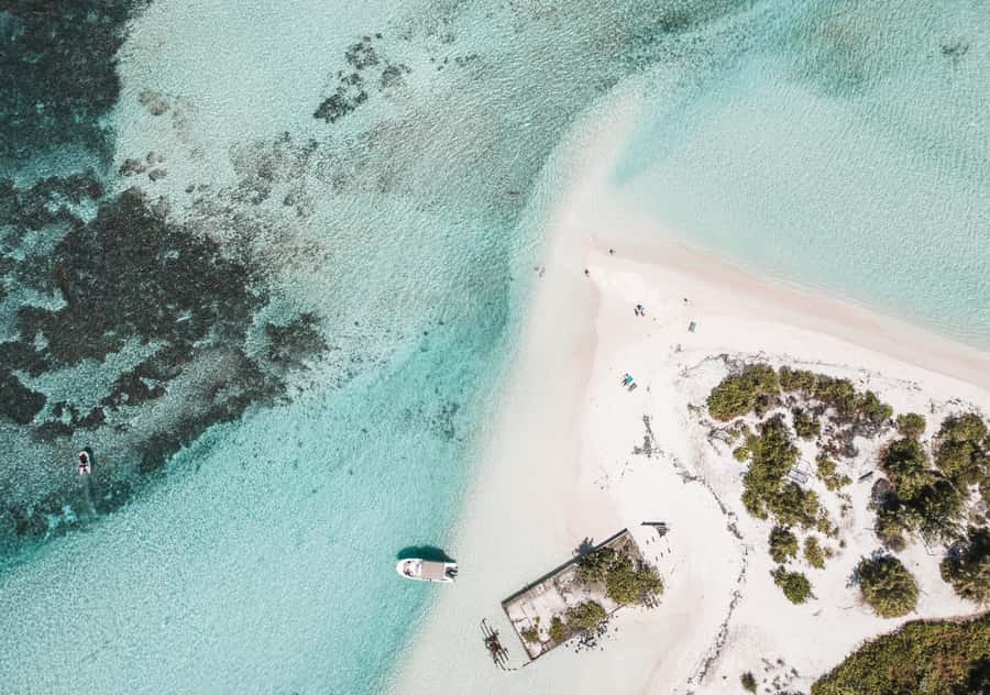 5 Islands Boat Trip, Snorkeling and Lunch on Ile aux Cerfs - Grand River South East Waterfall: the misty first wow moment