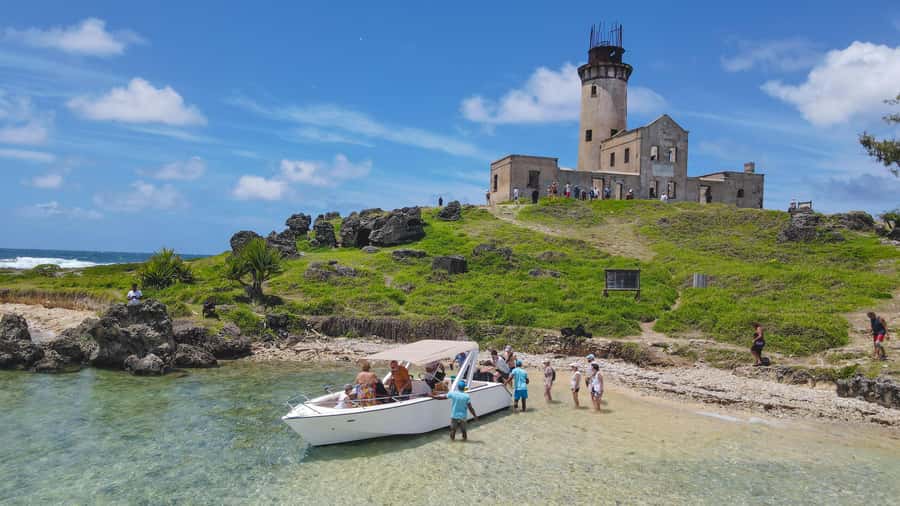 5 Islands Speedboat Cruise, Snorkeling + Lunch & Open Bar - Grand River South East Waterfalls and Ilot Mergenie: the nature breaks that add variety