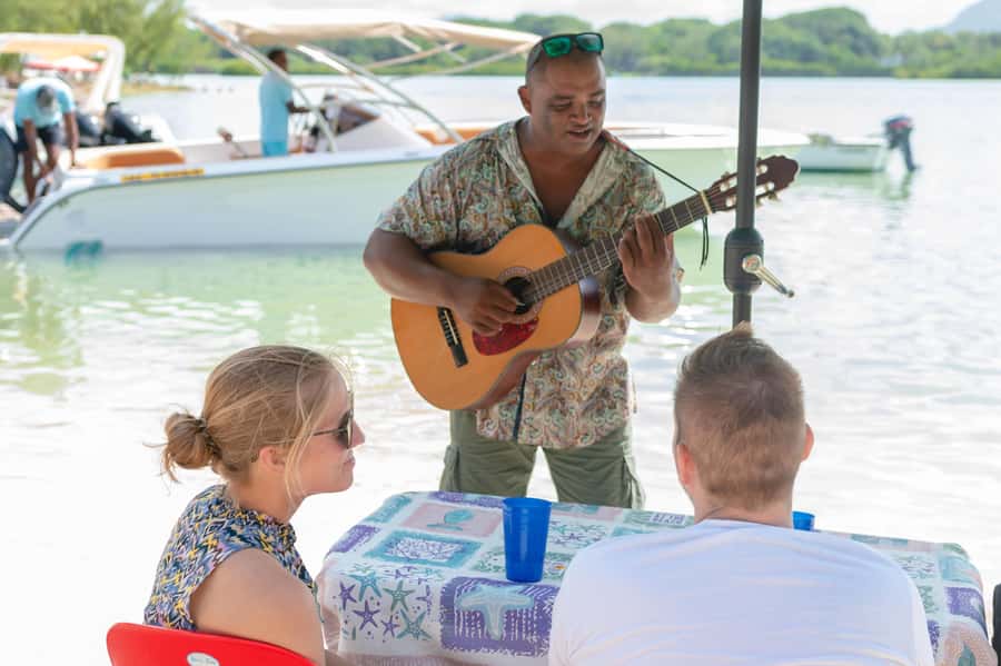 5 Islands Speedboat Cruise, Snorkeling + Lunch & Open Bar - Who this cruise suits best (and who should think twice)