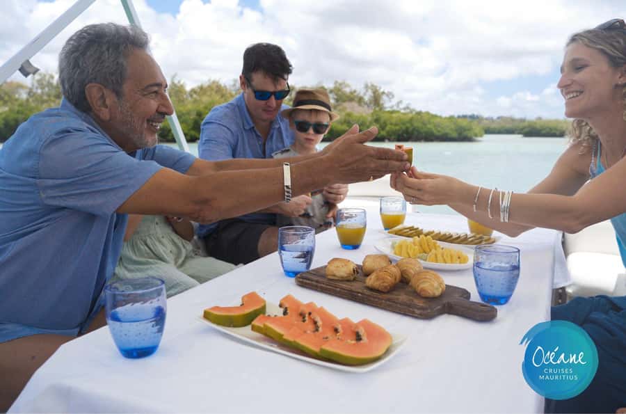 5 Islands Tour: New OCÉANE Private Pontoon Boat cruise - Price and Value: What You’re Really Paying For