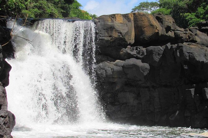 All inclusive SPEEDBOAT FULL DAY to ILE AUX CERF & GRSE WATERFALL - GRSE Waterfall in 20 Minutes, and Why Timing Varies