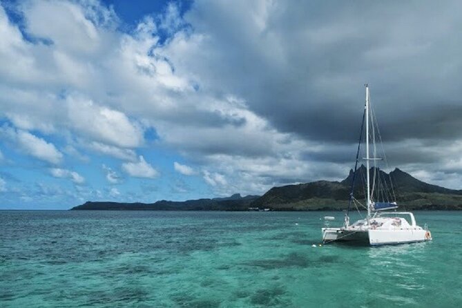 Catamaran Cruise: Isle aux Cerfs, Including BBQ Lunch, in Mauritius - Isle aux Cerfs: Lunch, Relaxing Time, and a Real Swim Window
