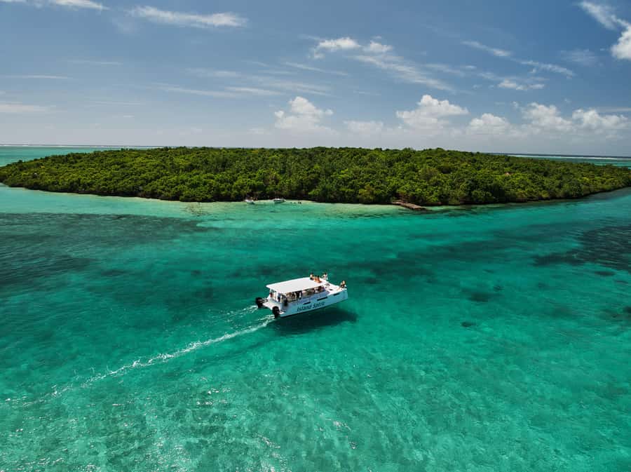 Catamaran Mauritius: South East 5 Islands Catamaran Cruises - Price and Value: About $82 for a Full Half-Day