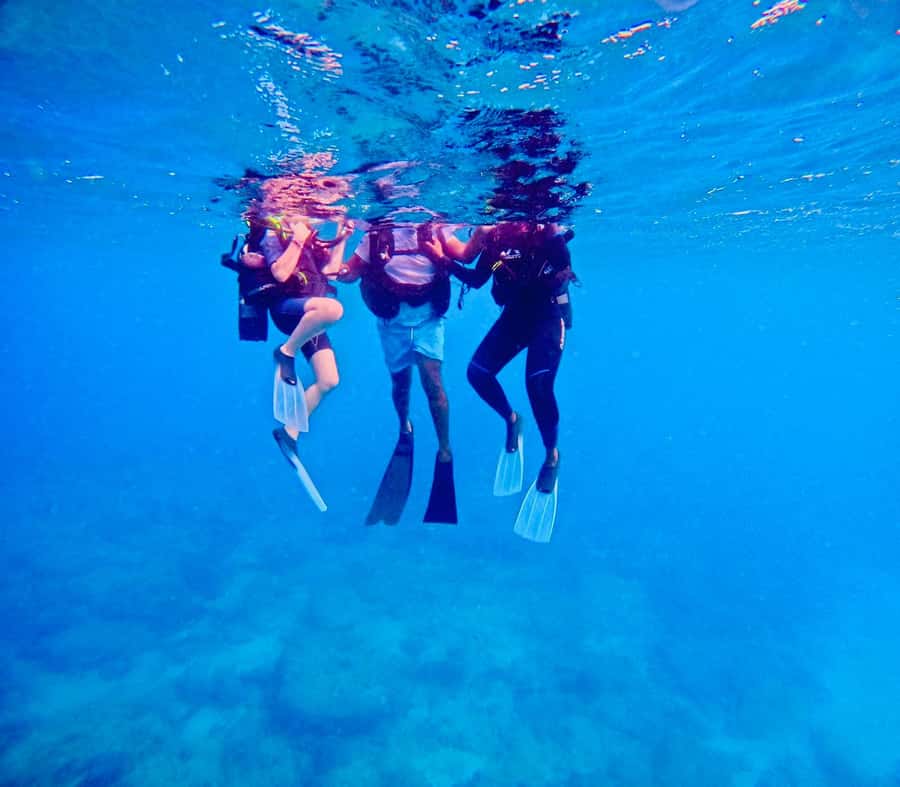 DISCOVER SCUBA DIVING IN LEMORNE with EasydiveMauritius - What to bring for a smooth Mauritius day on the water
