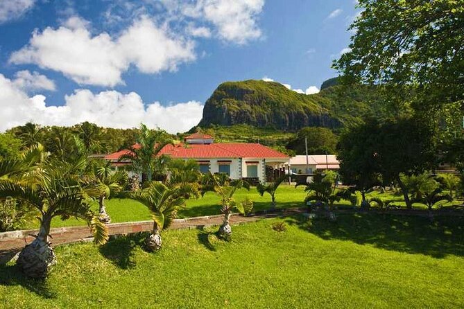 East of Mauritius: Full Day Scenic Tour with Lunch & Glass Bottom - Blue Bay glass-bottom trip: your lagoon lesson, built into the schedule