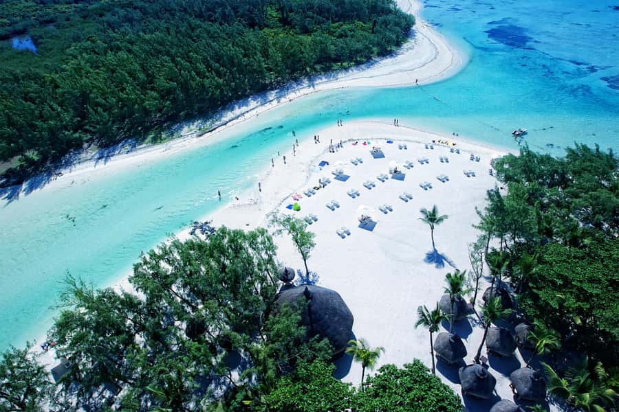 Exclusive Private Catamaran to Ile Aux Cerfs with Lunch - Crew energy, local music, and the small touches that affect the mood