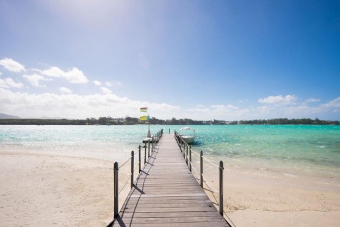 Full Day at Ile Des Deux Cocos - Blue Bay, then straight to Ile des Deux Cocos