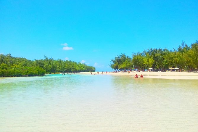 Full Day Ile aux Cerfs Speedboat Trip With Hotel Transfers (Private or Shared) - GRSE Waterfall From the Water: When Wildlife Shows Up