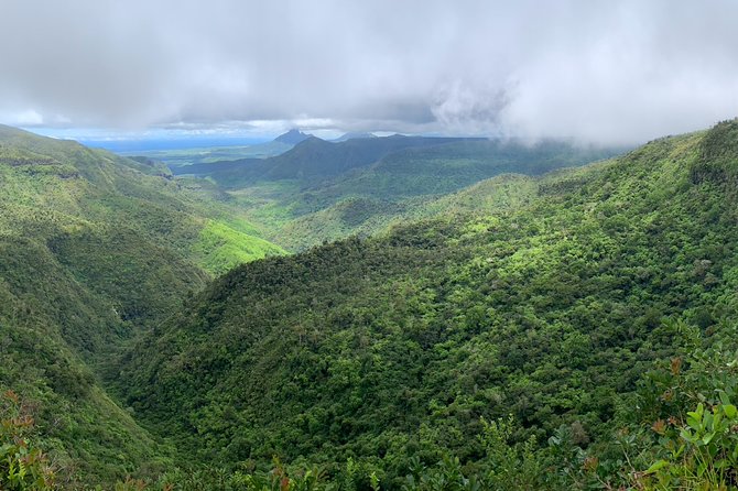 Full Day Private custom Tour with Drive-Guide in Mauritius - Included versus not included, so you can budget without surprises