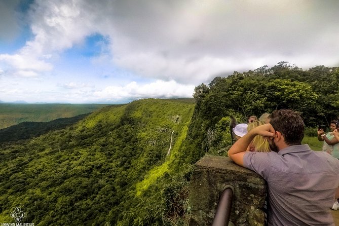 Full-Day Scenic South West Tour, ALL INCLUSIVE Day Trip, Private SUV Car, Guide - Rhumerie de Chamarel: Rum Tasting That Feels Like a Real Craft