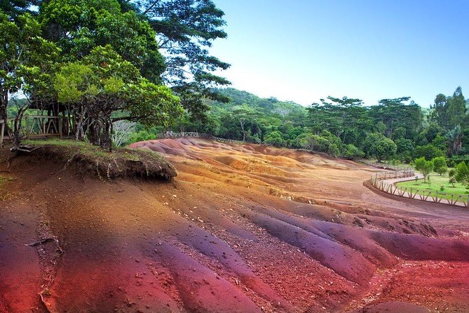 Full Day South Guided Tour Mauritius: Including Lunch - Trou aux Cerfs and Curepipe, Start With Volcano Views