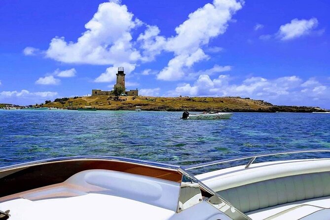 Full Day Tour 5 Island to Ile Aux Cerfs Incl. Lunch and Transfer - From Pickup to Blue Bay: the day’s rhythm starts early