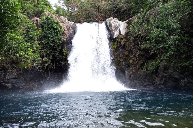 Guided Hiking The 7 WATERFALLS with relaxing car tour in the end - Seven Waterfalls and Ganga Talao, Starting at Henrietta