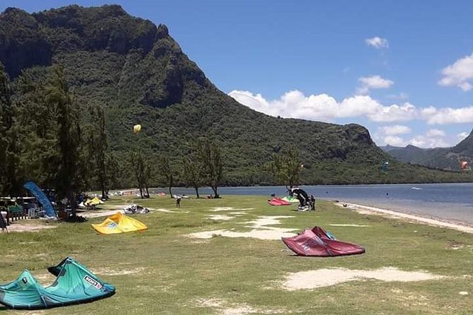 Kitesurfing lesson and rental at a cheaper price and with qualified instructor - Key Highlights You’ll Care About
