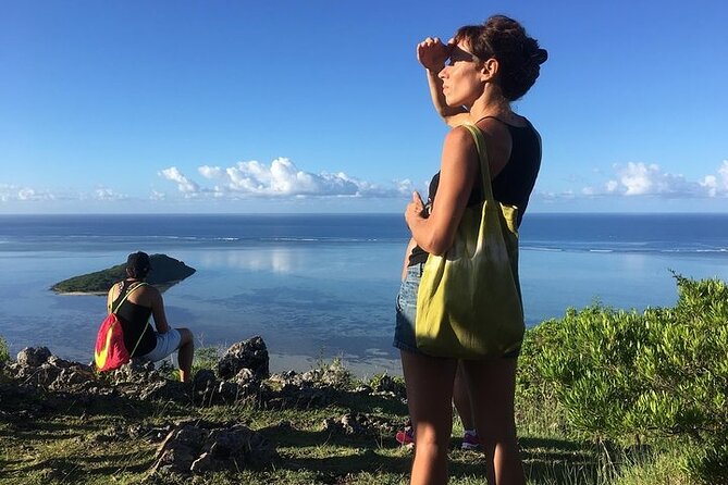Le Morne Brabant Sunrise Hike - Meeting point and the 6 km transfer to the trail start
