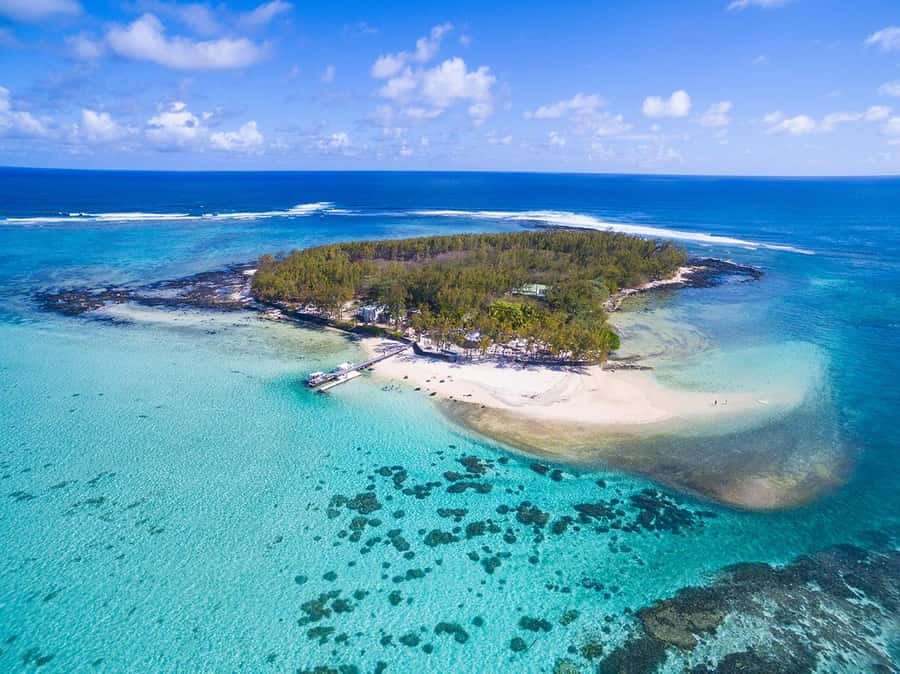Mahebourg: L'île des Deux Cocos Island Boat Tour with Lunch - The Island Setup: Why This Day Feels So Easy