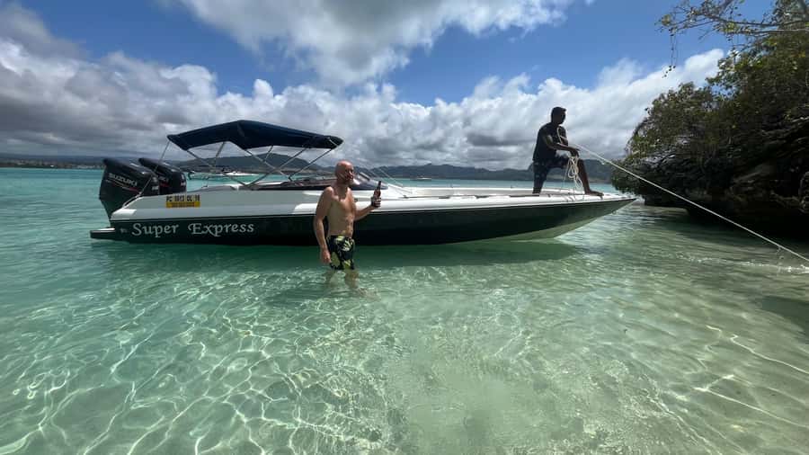 Mauritius 5 Islands Hopping Tours - PRIVATE BOAT - Ile aux Cerfs return: snorkeling session, then BBQ lunch that hits the spot