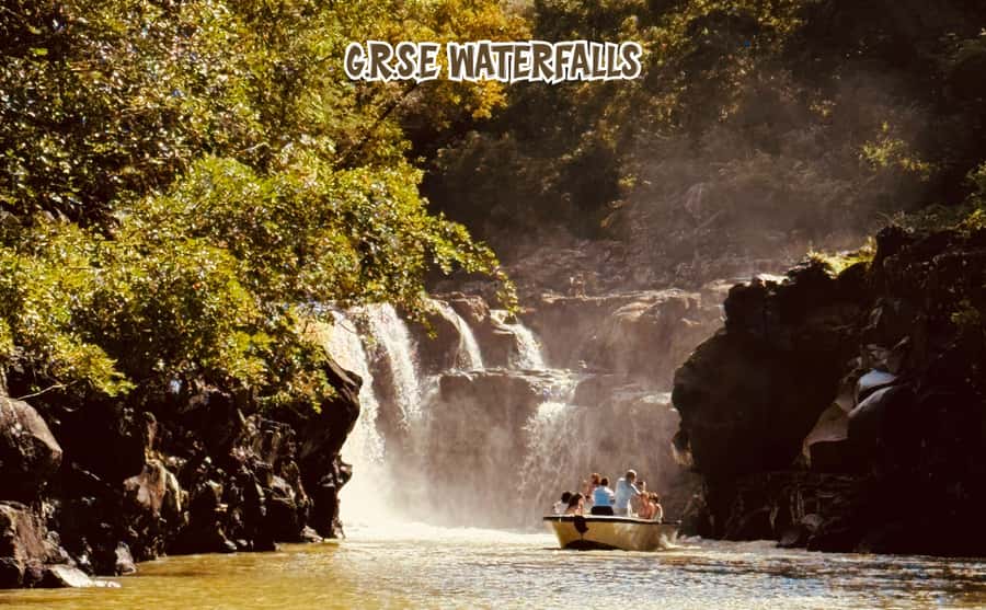 Mauritius: 5 Islands of the East Speedboat Tour with BBQ - Mangroves first: the calm green channel ride that sets the tone