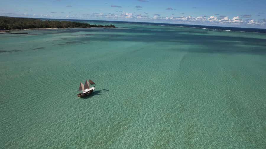 Mauritius: Boat trip to Ile aux Cerfs with Lunch/waterslide - BBQ Lunch on Board With Unlimited Drinks