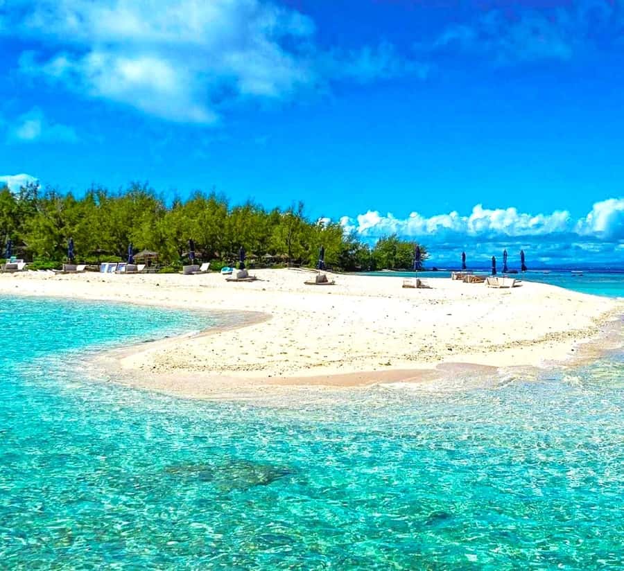 Mauritius: Catamaran cruise to 3 Northern Isles with lunch - Gunners Coin: A Bonus Reef Stop Only If Conditions Cooperate