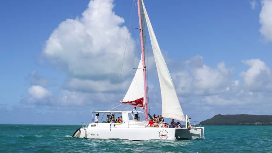 Mauritius: Catamaran Day Cruise to lle aux Cerfs with Lunch - Why this catamaran day cruise fits Mauritius so well