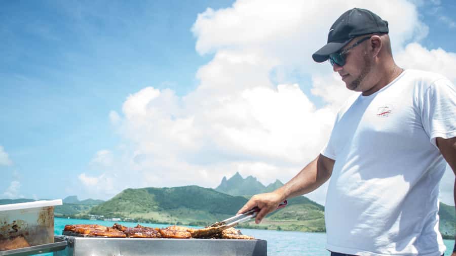 Mauritius: Catamaran Day Cruise to lle aux Cerfs with Lunch - Crew, music, and drinks: the comfort level you should expect