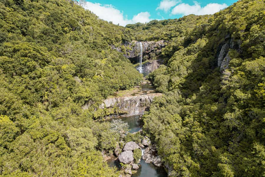 Mauritius: Exploring the Tamarind Falls with a Guide - Meeting Horazis at the Church and Getting Set