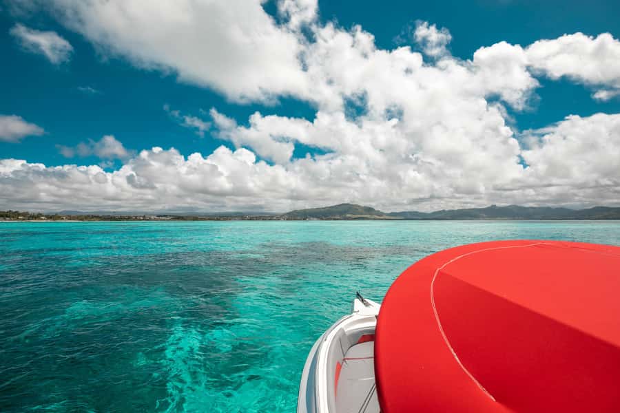 Mauritius: Full-Day Speedboat Tour to Ile aux Cerfs & BBQ - Why This Speedboat Day Works: Reefs, Cerfs BBQ, and Real Time in the Water