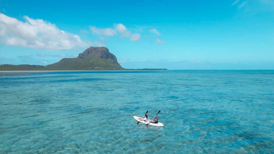 Mauritius: Guided Kayak tour to Benitiers Island - Crystal Rock Snorkeling: Short Time, Big Payoff