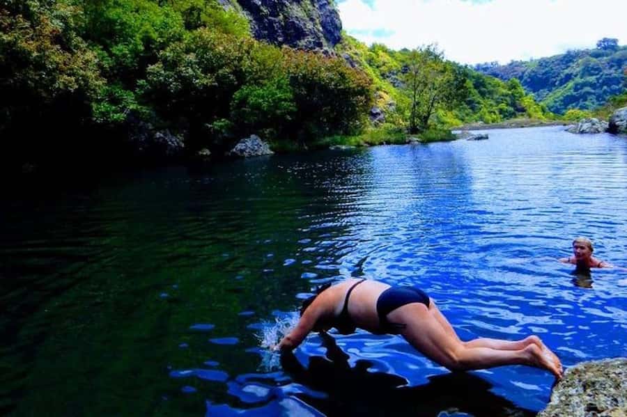Mauritius: Guided Tamarind Falls Hike with Hotel Transfers - First Steps Into Tamarind Falls at Pickup Time