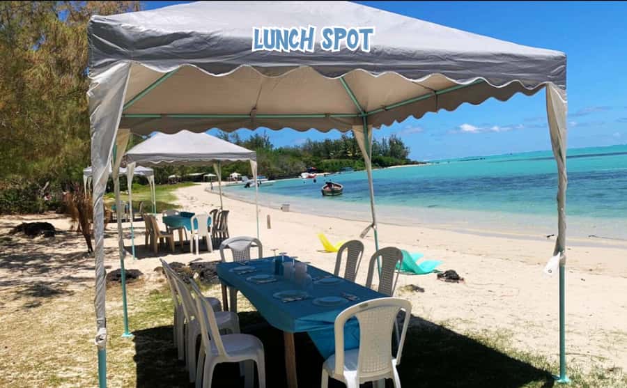 Mauritius: Ile aux Cerfs Speedboat Tour with Lunch & Drinks - Practical tips so the day runs smoothly (and you don’t waste sun)