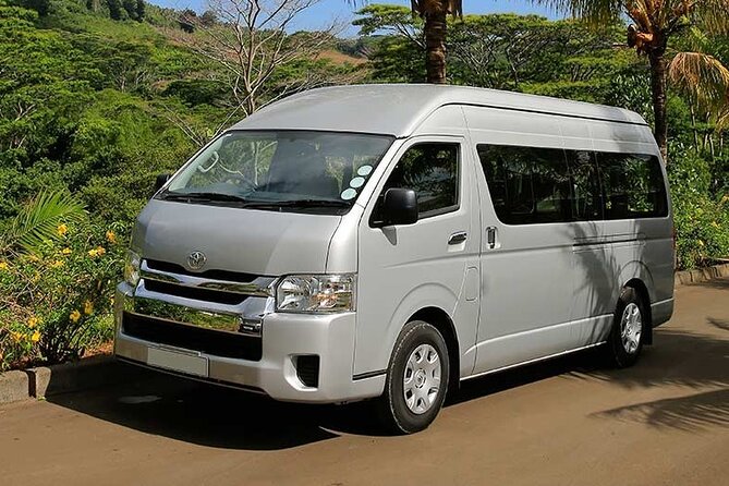 Mauritius One Way Transfer - Minibus 1 - 7 persons - Airport to Hotel or Villa: Fast Pickup Plus a Grocery Stop Option