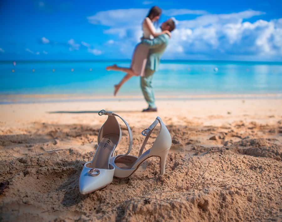 Mauritius: Photoshoot at Mont Choisy Beach - High-res downloads and editing: what you actually get back