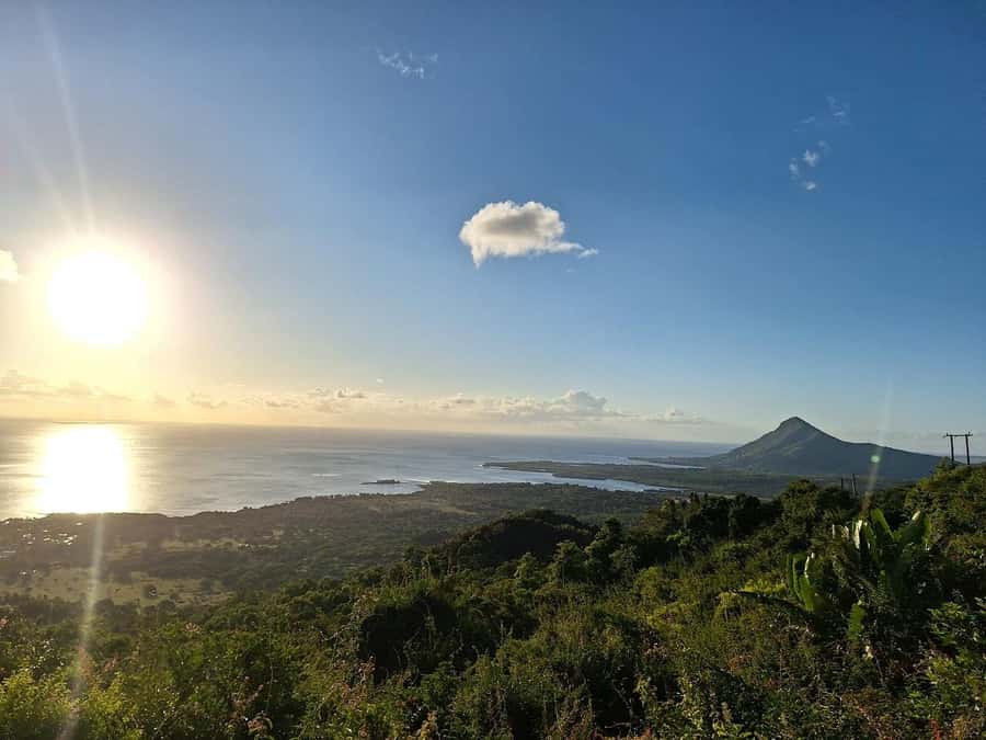 Mauritius: Private South Day Tour with Hotel Transfer - A fast south loop that starts at your hotel