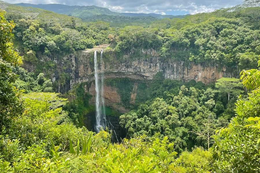 Mauritius: Private South-West Nature & Viewpoints with Lunch - Local Mauritian lunch: spice, comfort, and a real break