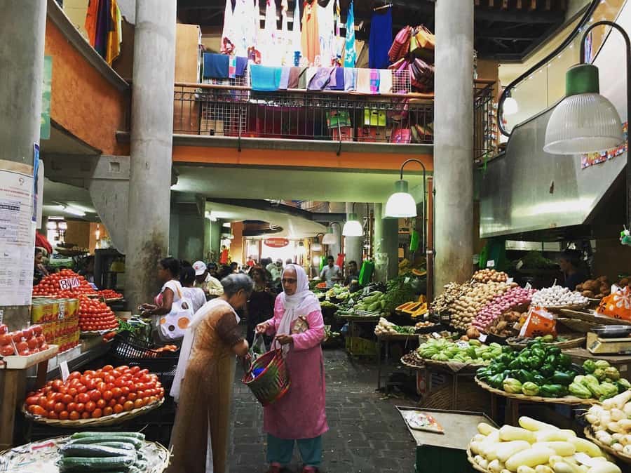 Mauritius: Shopping Tour - Port Louis Markets & Grand Baie - How this 8-hour Port Louis to Grand Baie route fits a shopping day