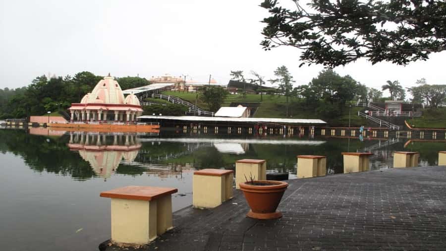 Mauritius: Southern Tour Incl. Adventure Park & Le Morne - Grand Bassin Ganga Talao and Mangal Mahadev: sacred, scenic, and calm