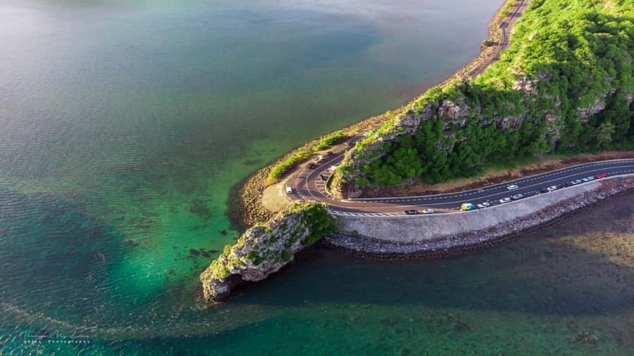 Mauritius: Southern Tour Incl. Adventure Park & Le Morne - La Vanille Nature Park: a protected reserve with Nile crocodiles and giant tortoises