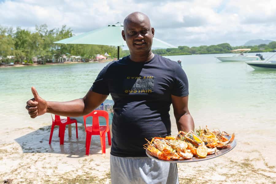 Mauritius: Speedboat Ile aux Cerfs, GRSE Waterfall, BBQ, Bar - FAQ