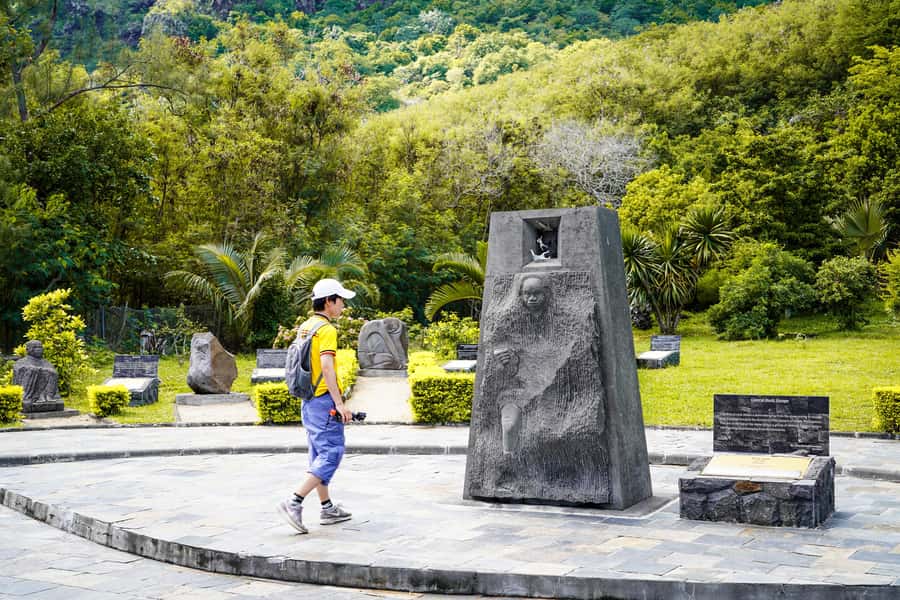 Mauritius: Sunrise Mountain Hike with Southwest Road-trip - Black River Gorges viewpoint and Alexandra Falls when conditions allow