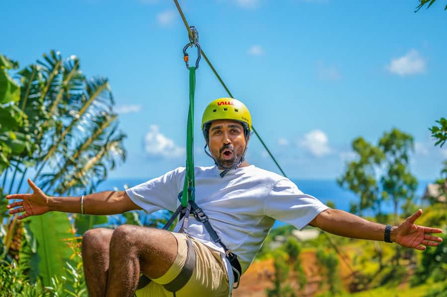 Mauritius: Vallé Advenature Park - Adventure Tour Zipline - Ziplining 2.4 kilometers across six platforms