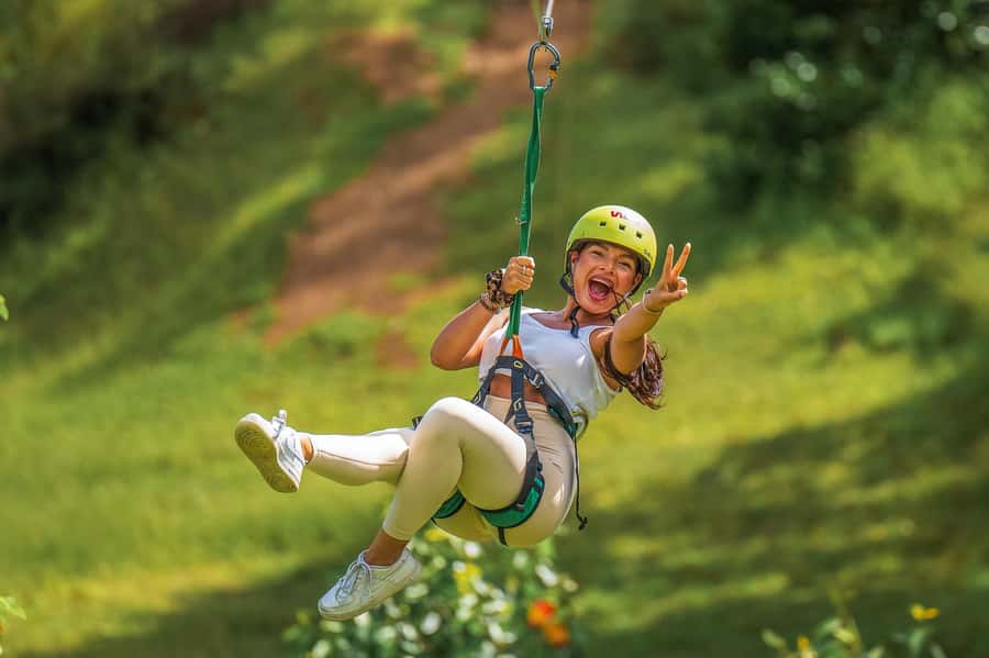 Mauritius: Vallé Advenature Park - Adventure Tour Zipline - How the staff run the day, from parking to the start