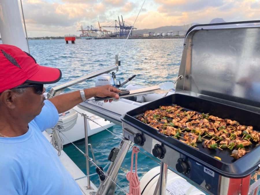 North: Cruise to the flat island & Gabriel island.bbq lunch - Getting to the boat in Grand Baie, and how the day flows