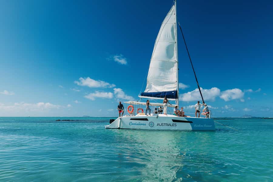 North East of Mauritius: Catamaran Cruise w/ BBQ Lunch - Morning plan to L’ile d’Ambre mangroves, plus swim and snorkel time