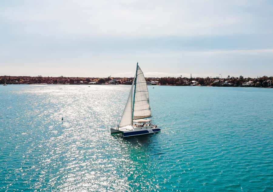 North of Mauritius: Catamaran Cruise w/ BBQ Lunch - On board BBQ lunch, drinks, and the vegetarian options that actually work
