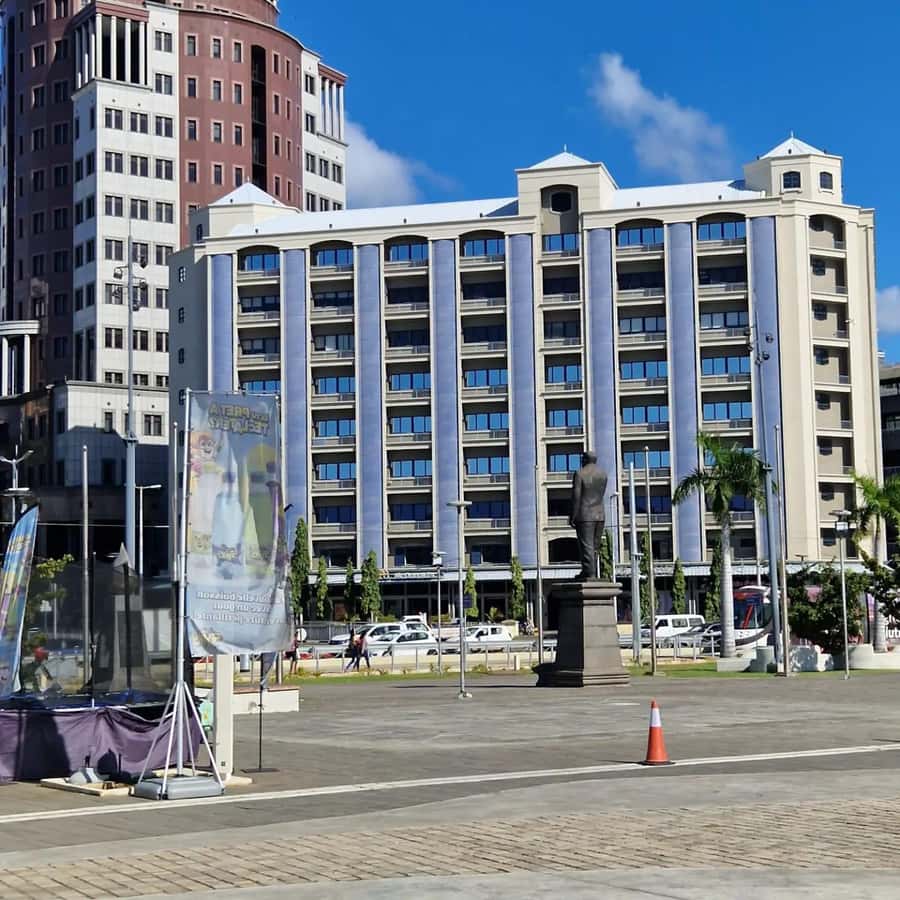 Port Louis: City Tour with Street Food Tasting - Key Points to Know Before You Go