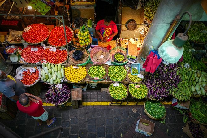 Port-Louis Street Food Tour - China Town sweets and the flavors that travel