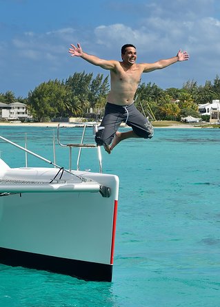 Private Charter Full Day Cruise: Île aux Cerfs - Why This Private Catamaran Day Feels Worth the Splurge