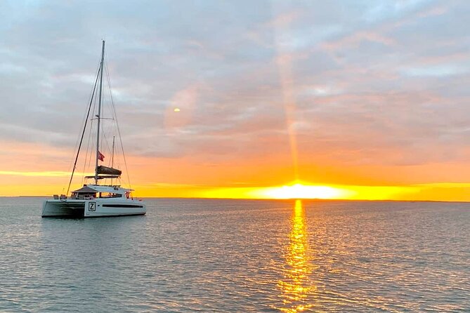 Private Exclusive Sundowner catamaran with Dinner & Transfer - Sailing the East coast in calm lagoon water, with Mahebourg Bay in view