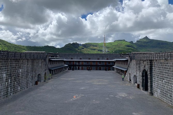 Private Guided Tour of Northern Mauritius with Shopping in Port Louis - Sugar Estate And Museum: The Story Behind Mauritius Sugar
